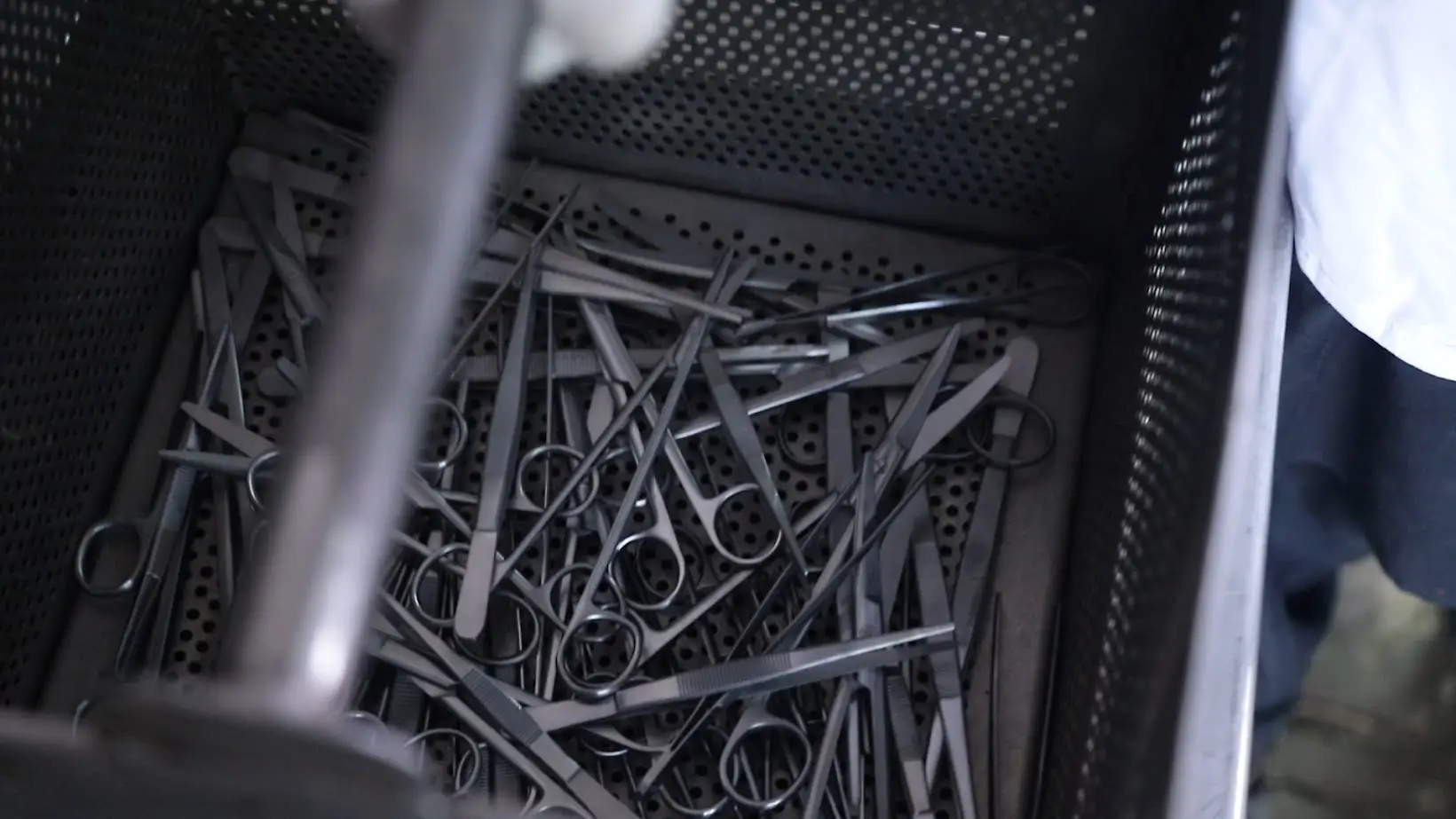Aadab International surgical instrument manufacturing
